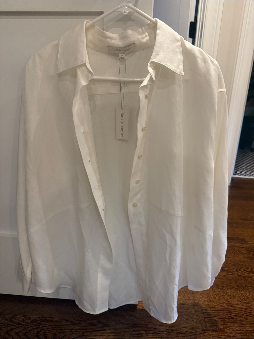 Favorite Daughter “the door’s always open” ex-boyfriend white linen button down